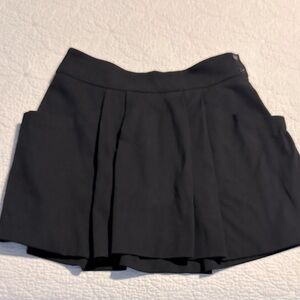 Lacoste Pleated Skirt w/pockets